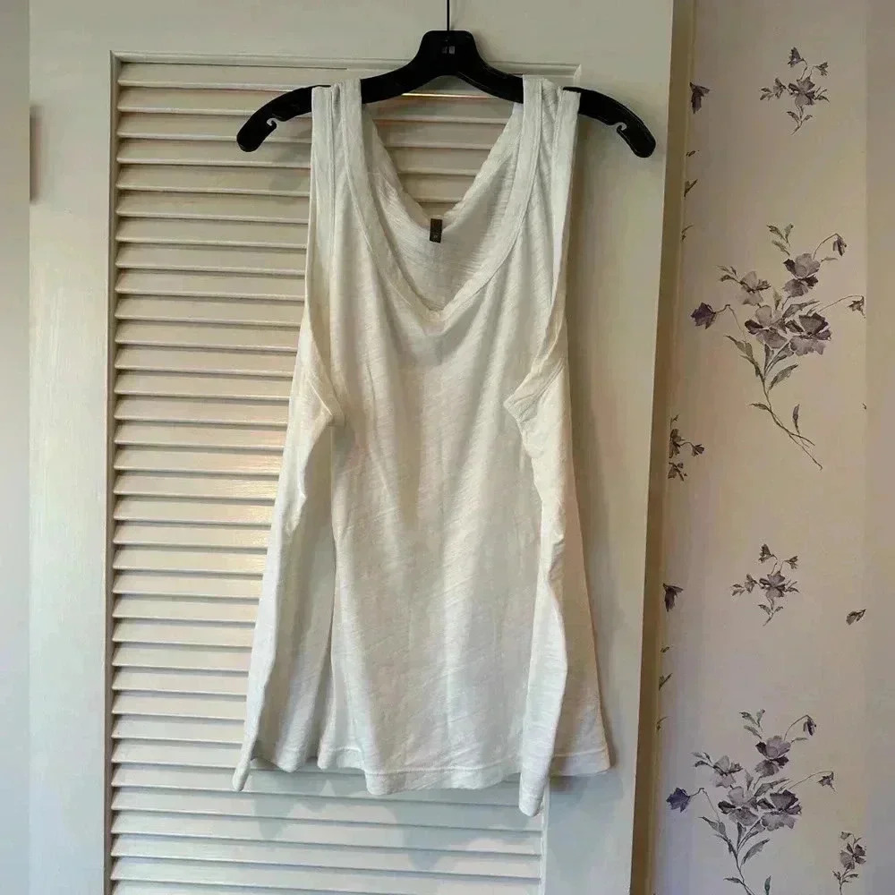 NWOT XCVI White Tank